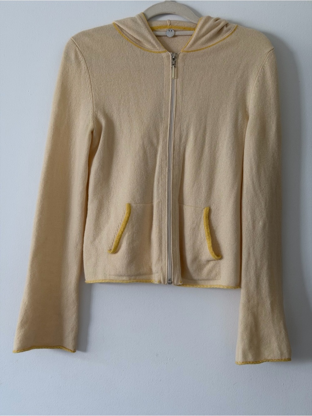 Margaret O’Leary 100% Fitted Cashmere Zip Up Hoodie Butter Yellow Trim - Size S